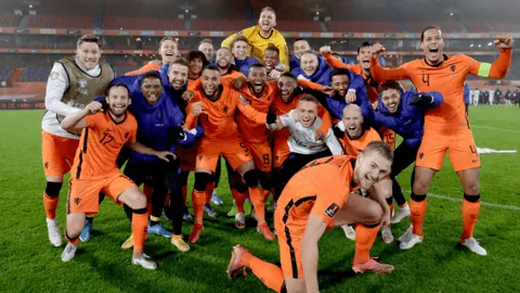 谢菲联对阵利兹联：利兹联关键球员受伤，三人出战存疑，英冠焦点战即将上演！