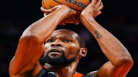 帕尔默射门击中立柱，切尔西与水晶宫战平，连四轮比赛未能获胜