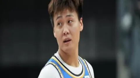 山东男篮9986期大胜广东，邱彪变阵专家推荐解析